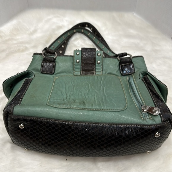 Western silver studded blue and brown concealer and carry shoulder bag - Picture 4 of 8